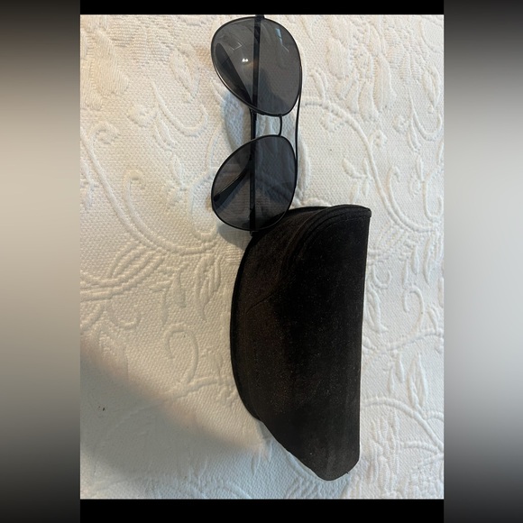 Tom ford Sunglasses - Picture 2 of 2